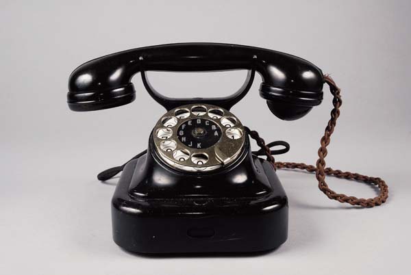 Compassionate buyers that buy old telephones